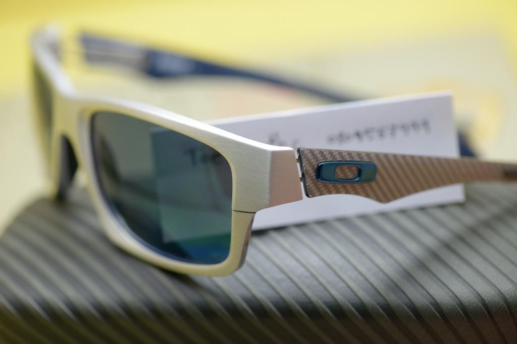 oakley jupiter aluminum oakley jupiter aluminum