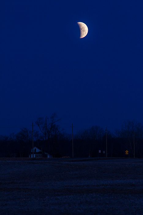 IMAGE: http://i913.photobucket.com/albums/ac335/shulgi/CZ%20200mm%20f4/2015-04-04%20M52%20CZ200a_zps1gnvzryq.jpg