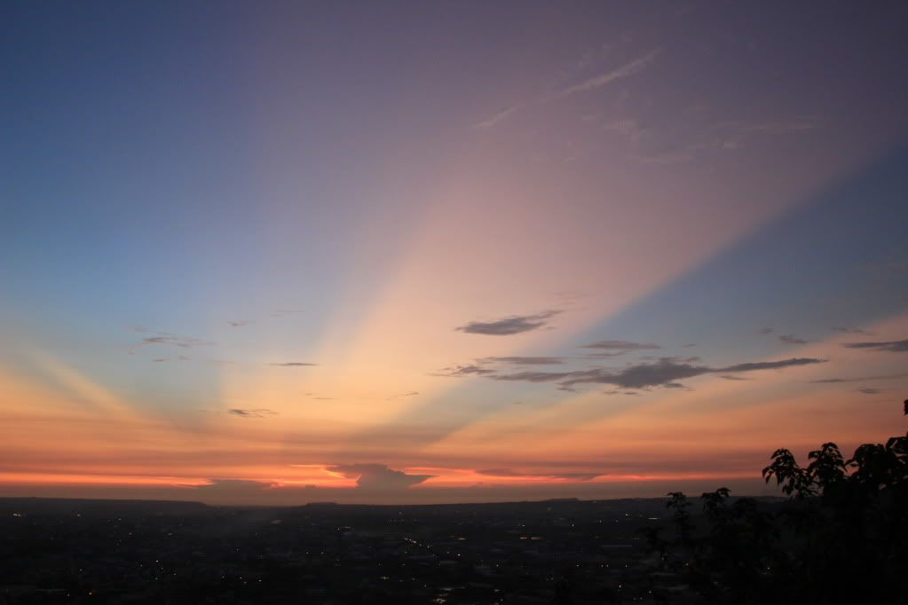 Canon-歡迎各位一起大樓慢慢蓋((生活隨意拍~不定時更新6299||小老婆汽機車資訊網