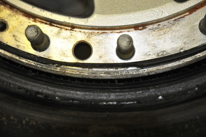 Hutchinson dual beadlocks