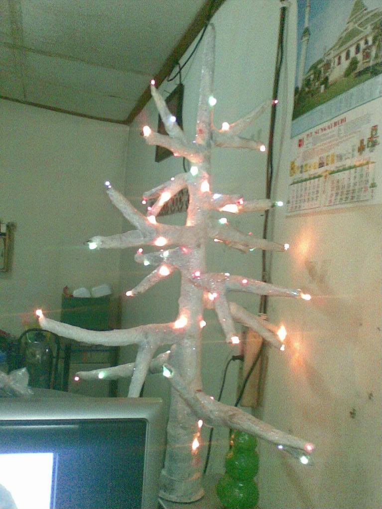 jual pohon natal dari kertas dijamin g ada yang punya kaskus archive jual pohon natal dari kertas dijamin g ada yang punya kaskus archive