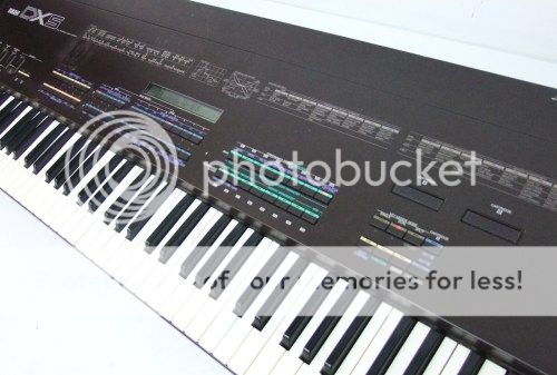 Yamaha DX5 Vintage FM Synthesizer Keyboard DX 5 Synth  